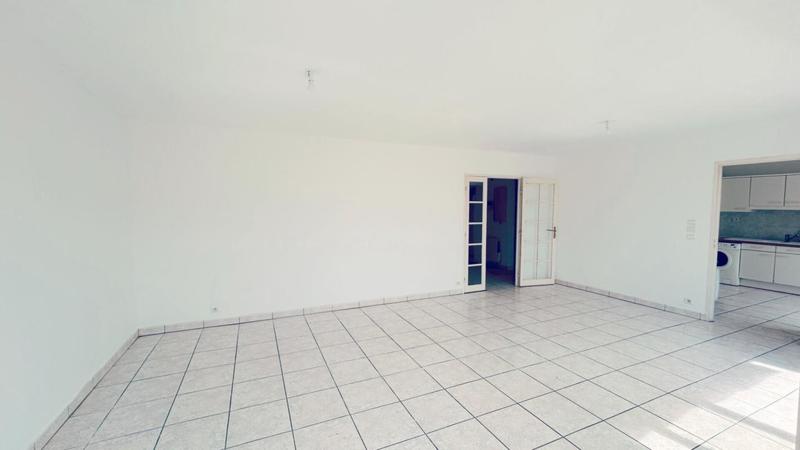 Appartement - 110 m² - 4 pièces