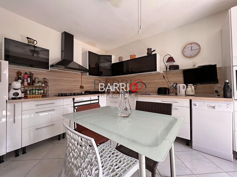 Appartement - 108 m² - 3 pièces