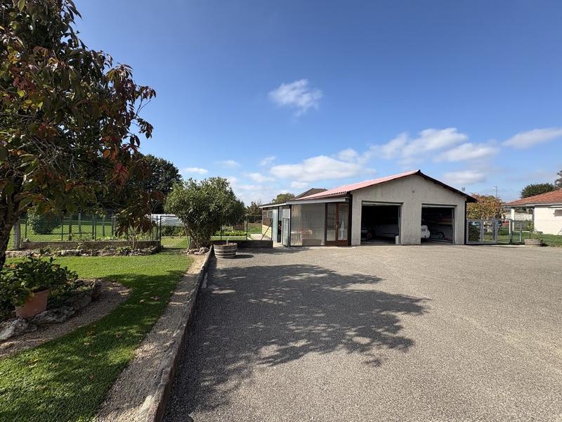 Maison traditionnelle - 120 m² - 5 pièces