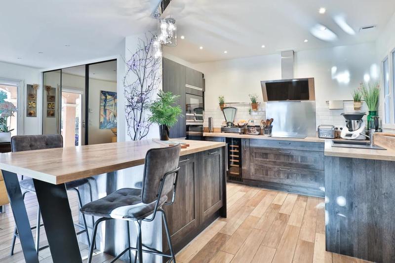 Maison - 120 m² - 4 pièces