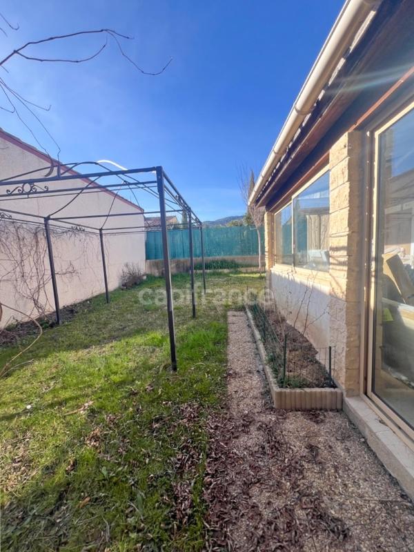 Maison - 106 m² - 3 pièces