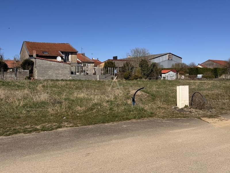 Terrain constructible - 448 m²