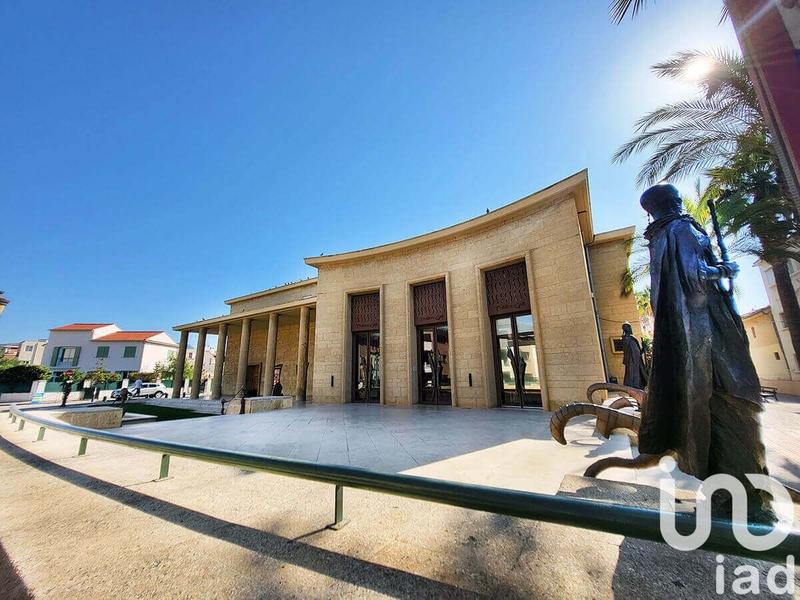 Appartement - 85 m² - 4 pièces