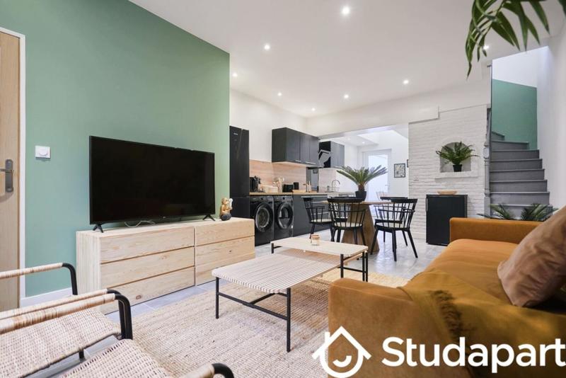 Chambre - 11 m² - 1 pièce