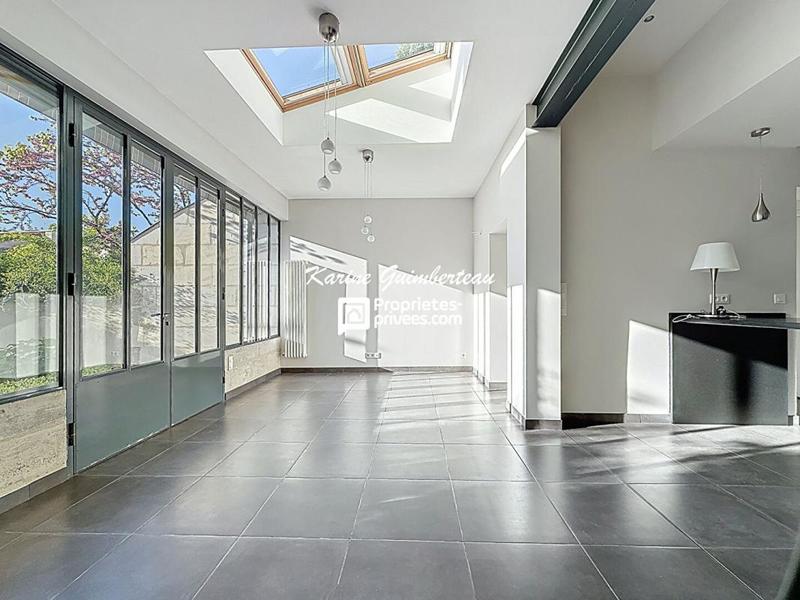 Propriété - 182 m² - 7 pièces