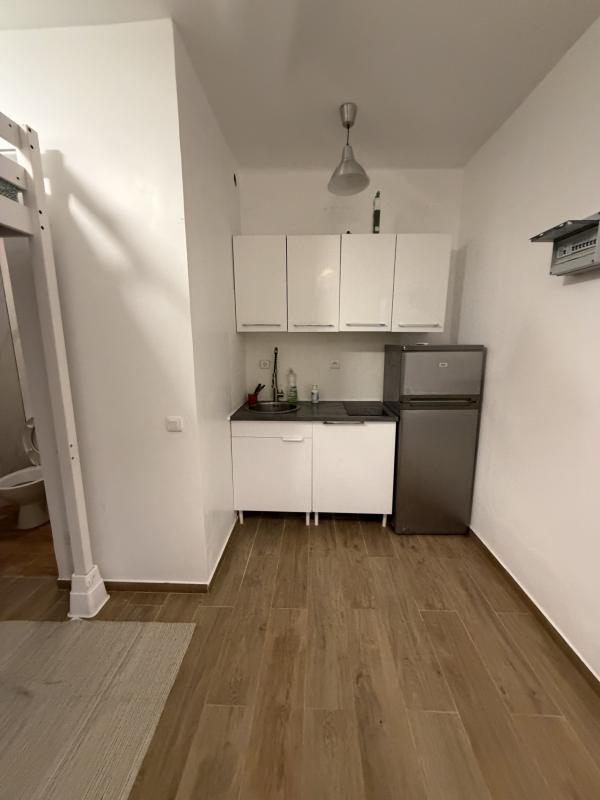 Studio - 18 m² - 1 pièce