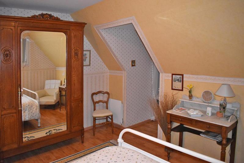 Maison - 201 m² - 5 pièces