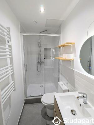 Chambre - 17 m² - 1 pièce