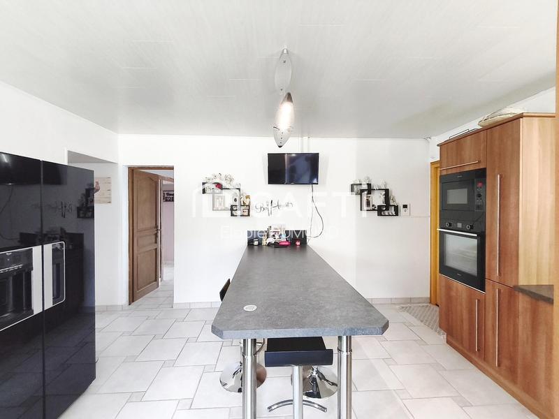 Ferme - 251 m² - 6 pièces