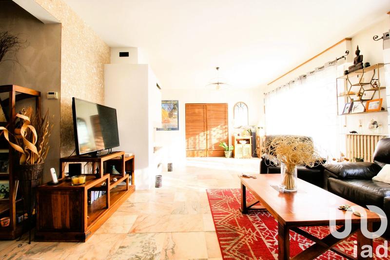 Maison - 390 m² - 10 pièces