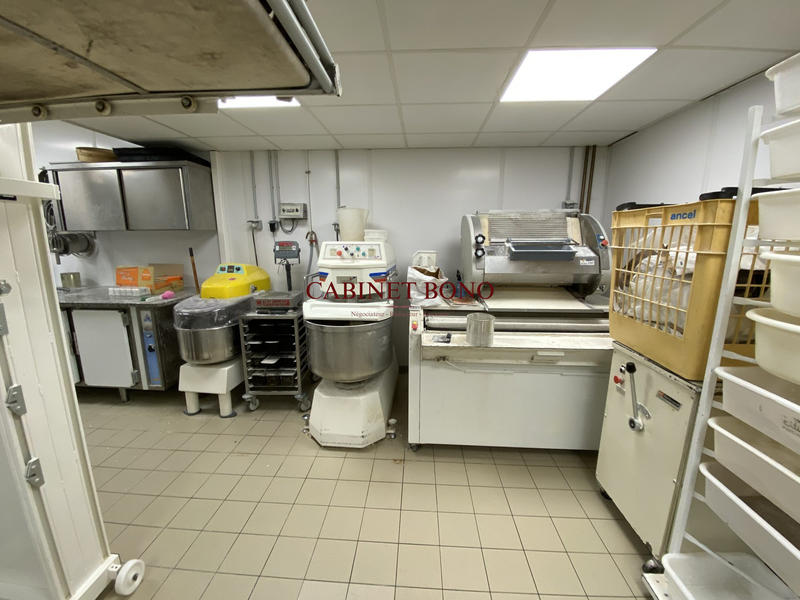 Fonds de commerce - 200 m²