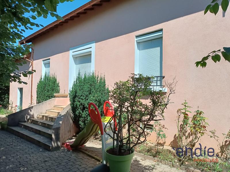 Maison - 160 m² - 7 pièces