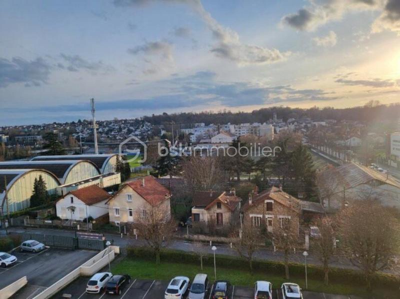 Appartement - 67 m² - 3 pièces