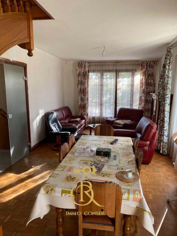 Pavillon - 94 m² - 5 pièces