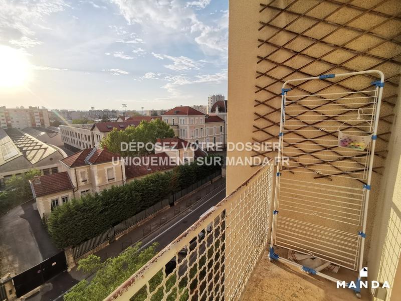 Chambre - 10 m² - 4 pièces