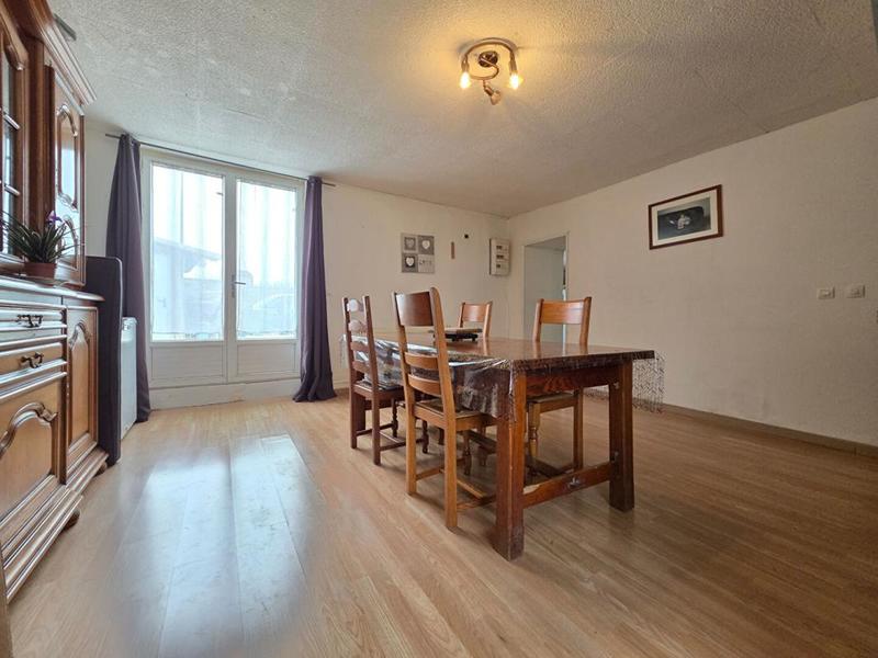 Maison - 139 m² - 5 pièces