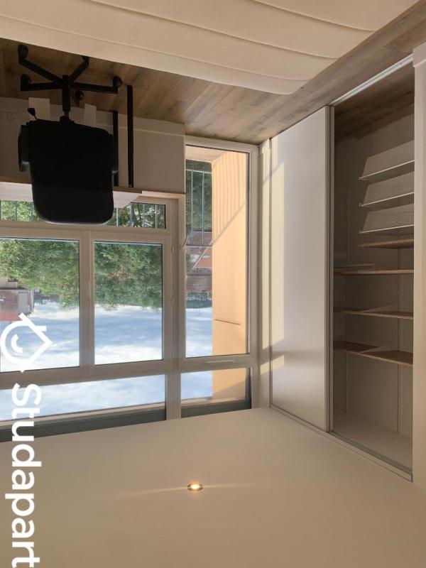 Chambre - 9 m² - 1 pièce