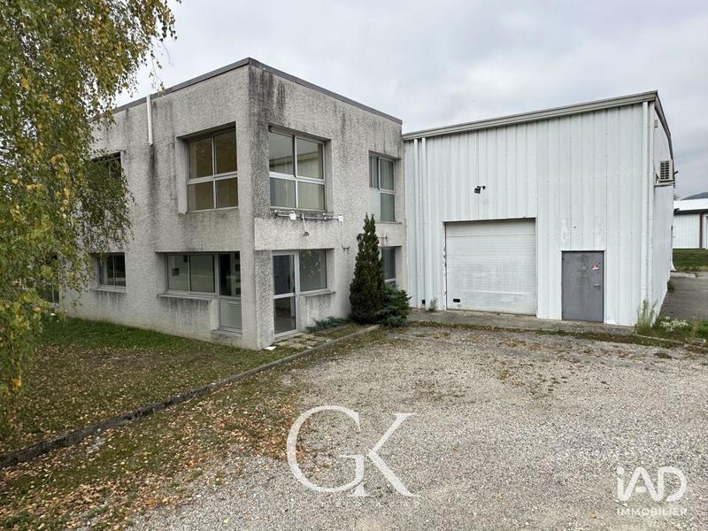Local commercial - 1 265 m²