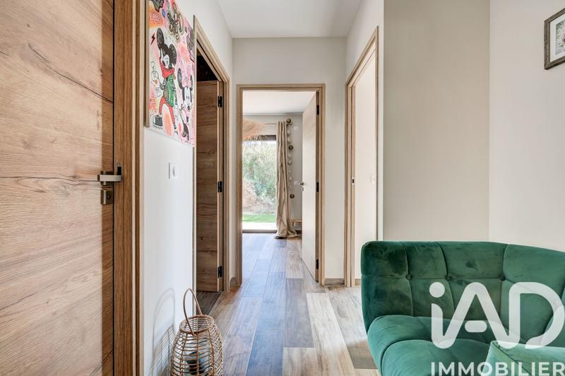 Maison - 288 m² - 8 pièces