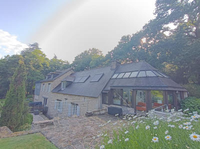 Moulin - 266 m² - 9 pièces