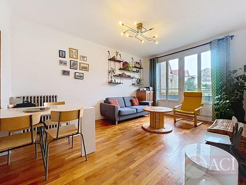 Appartement - 64 m² - 3 pièces