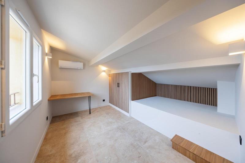 Appartement - 116 m² - 5 pièces