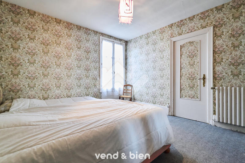 Maison - 150 m² - 10 pièces