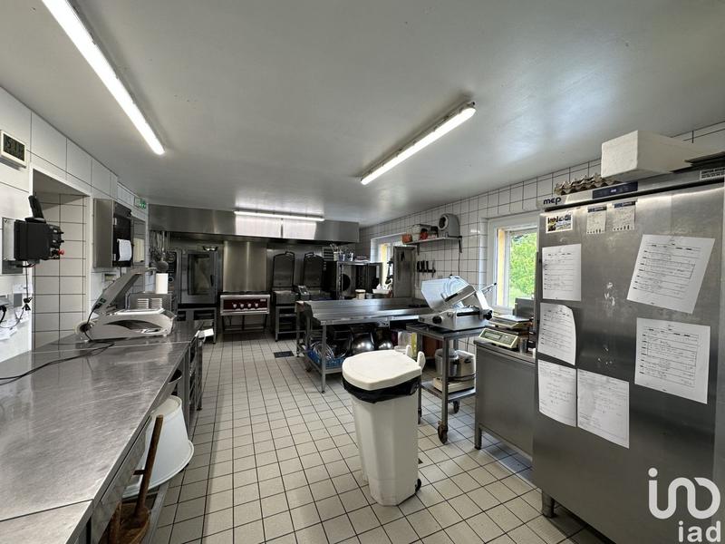 Local commercial - 439 m²