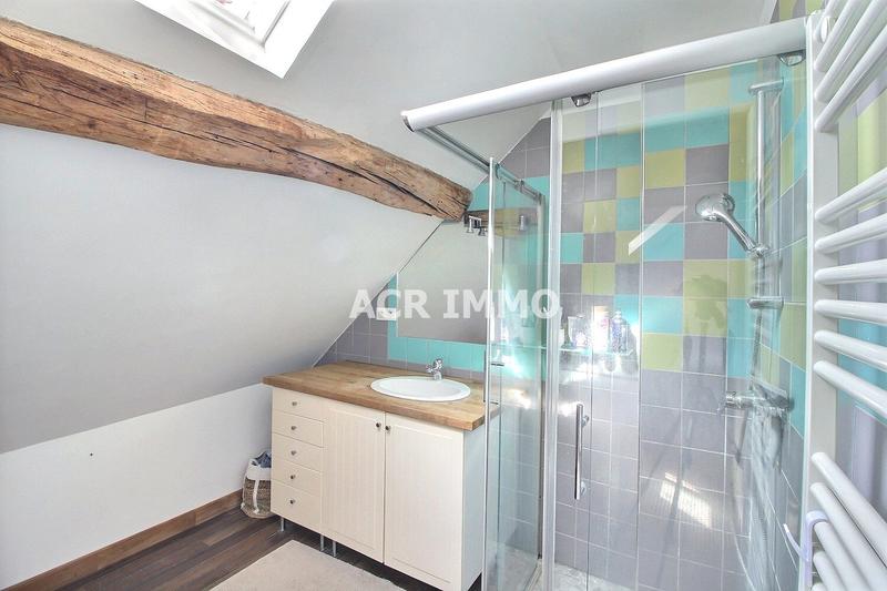 Maison - 185 m² - 6 pièces