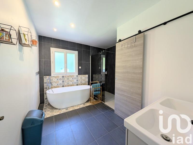 Maison - 133 m² - 5 pièces