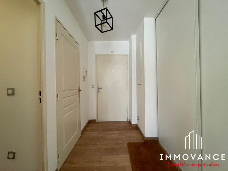 Appartement - 70 m² - 3 pièces