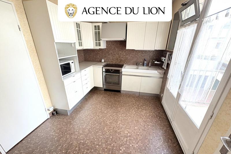 Appartement - 75 m² - 3 pièces