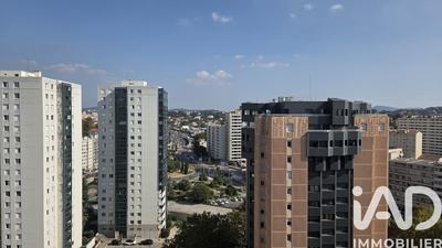 Appartement - 83 m² - 4 pièces