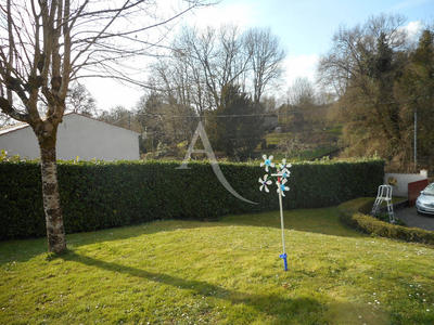 Maison - 93 m² - 5 pièces