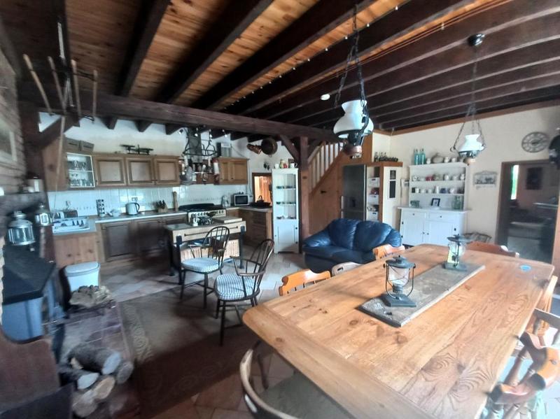 Maison en pierre - 200 m² - 10 pièces