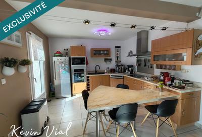 Maison - 104 m² - 5 pièces