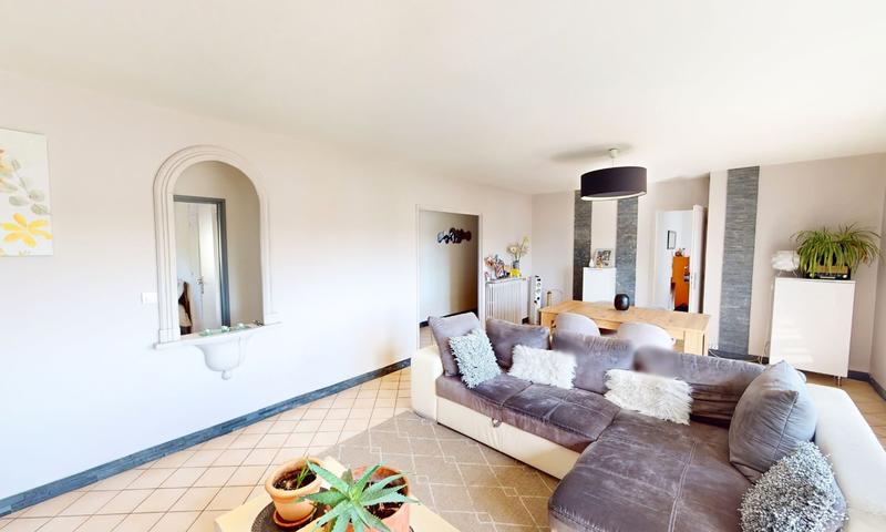 Appartement - 167 m² - 6 pièces