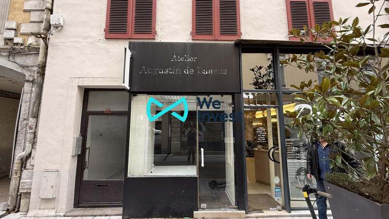 Local commercial - 21 m² - 1 pièce