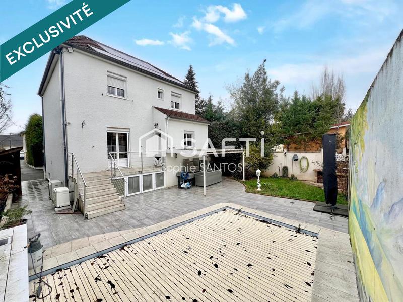 Maison - 175 m² - 6 pièces