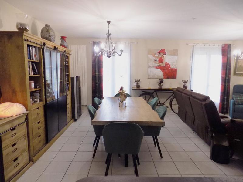 Maison - 97 m² - 4 pièces