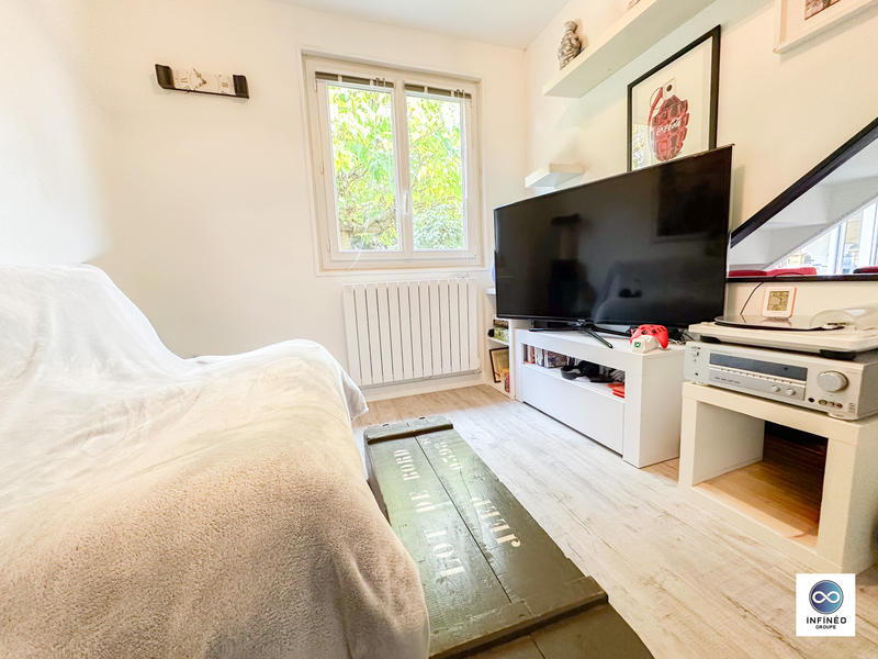 Maison - 147 m² - 7 pièces