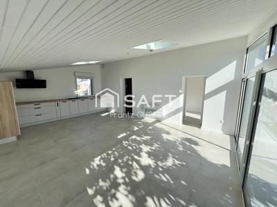 Maison - 90 m² - 4 pièces