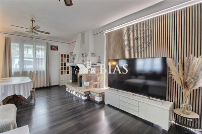 Maison - 163 m² - 6 pièces