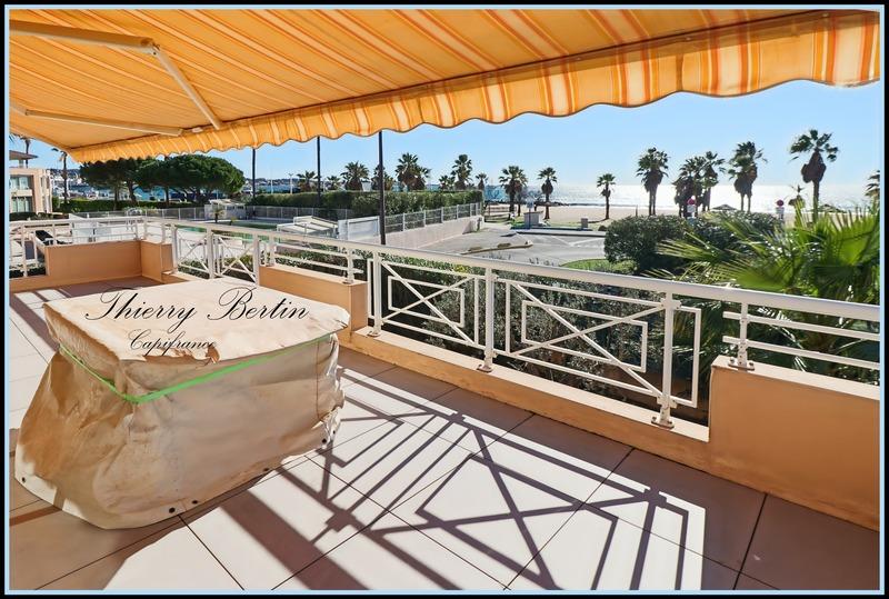 Appartement - 243 m² - 9 pièces