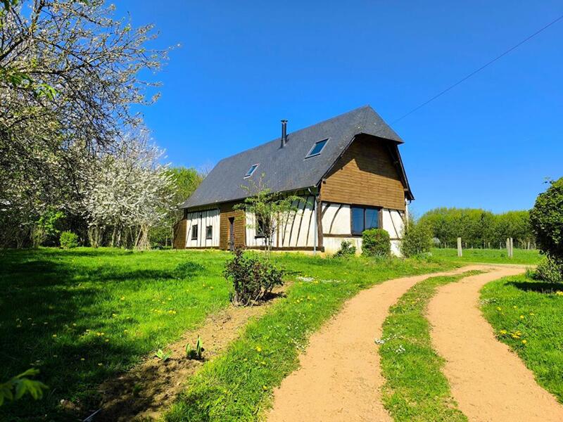 Grange - 95 m² - 5 pièces