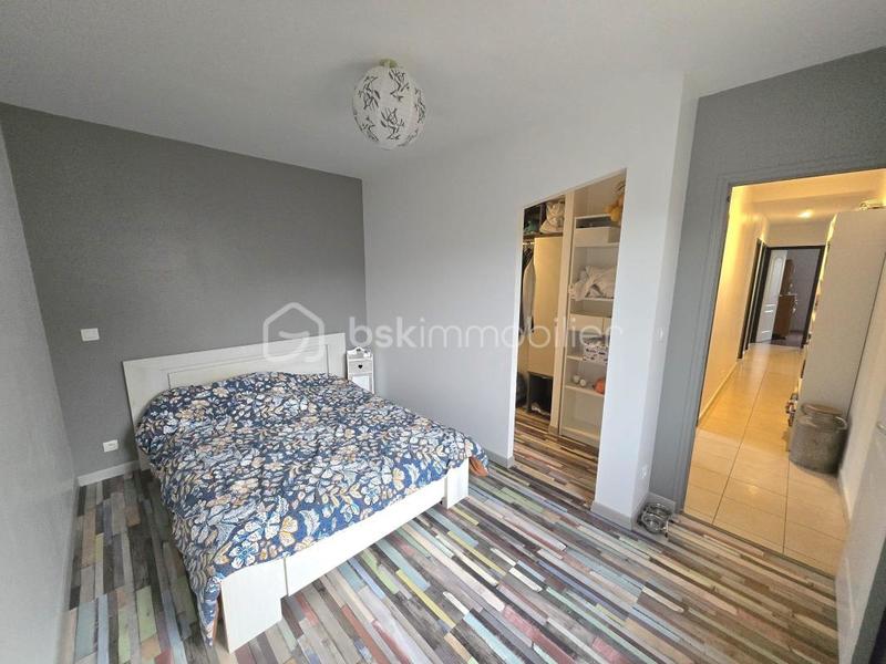 Pavillon - 120 m² - 5 pièces