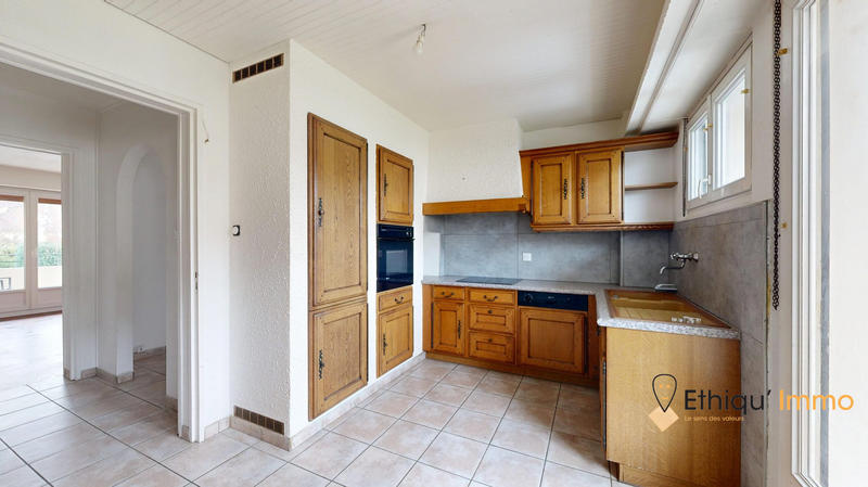 Appartement - 98 m² - 4 pièces