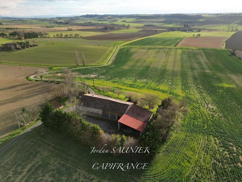 Maison traditionnelle - 157 m² - 6 pièces