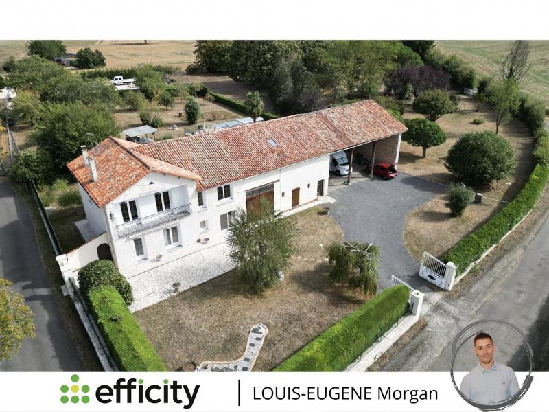 Maison - 169 m² - 9 pièces