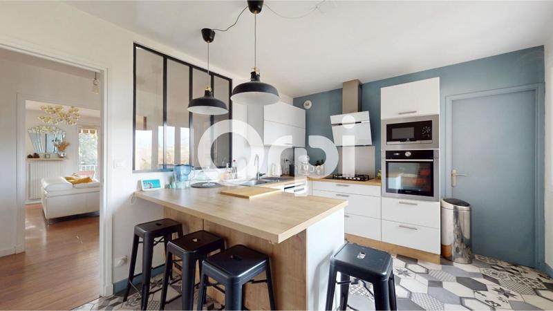 Appartement - 93 m² - 4 pièces